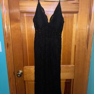 Elegant Black Lace Dress